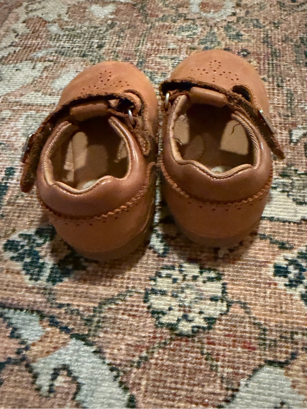 Toddler Stride Rite Mary Janes in Cognac - Picture 3 of 4